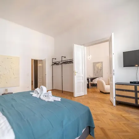 Josef'S Home I Premium Suite I Quiet & Central-3